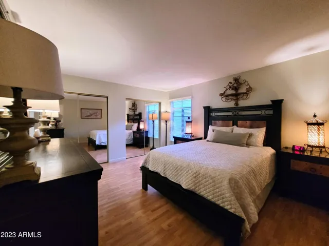 780