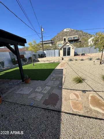 780