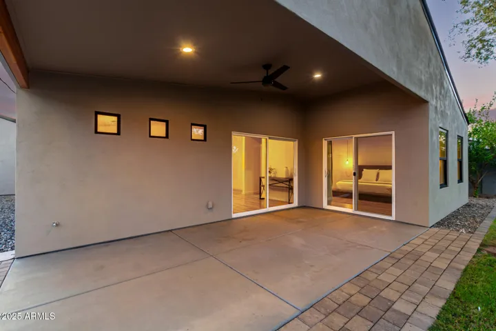780