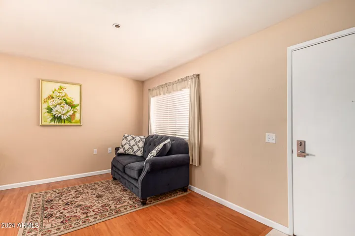 780