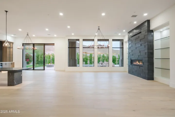 780