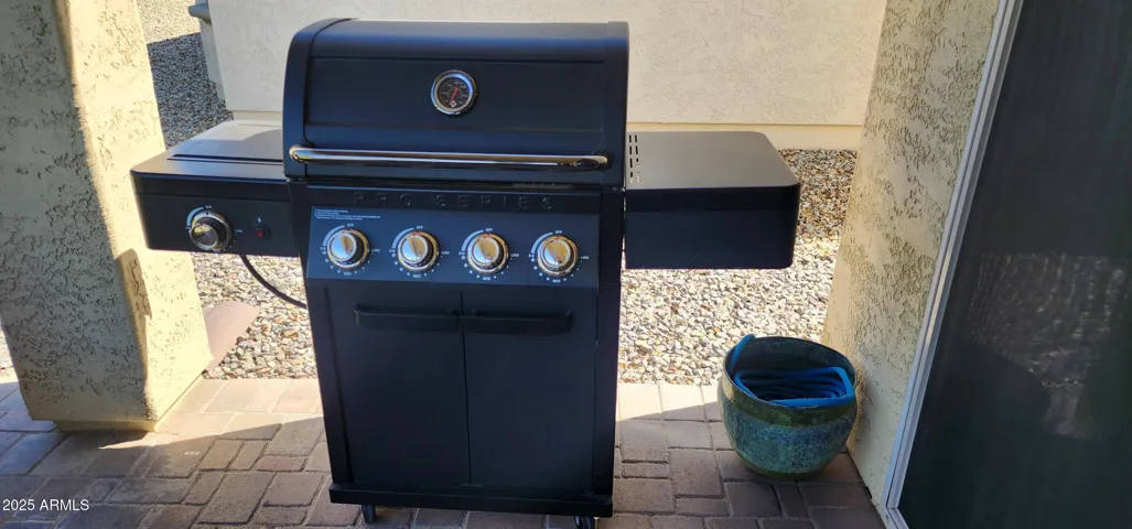 780