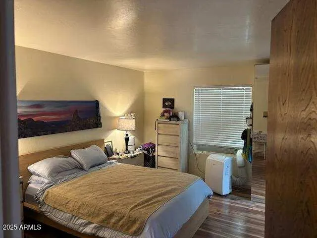 780
