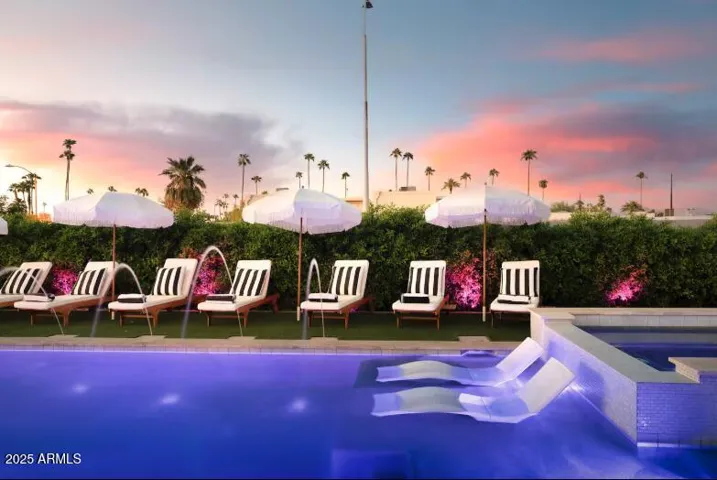 780