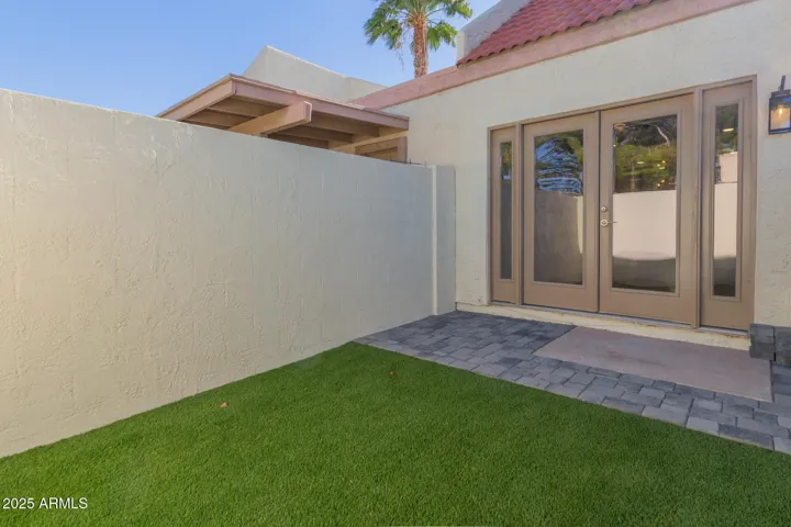 780