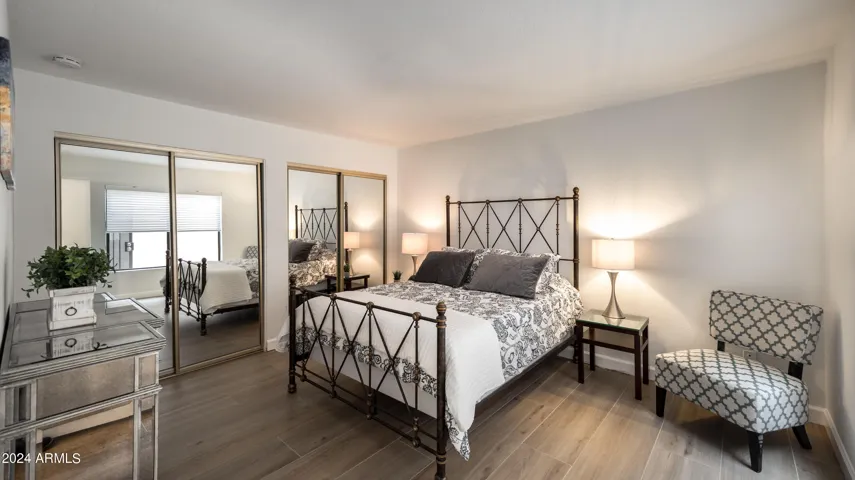 780