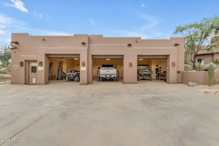 3 car garage. Duallys fit comfortably