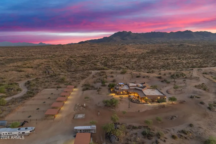 South facing view/Tom Thumb twilight