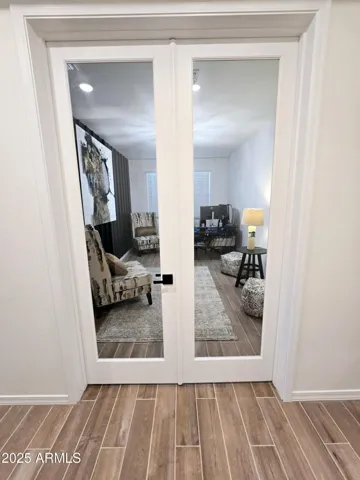 780