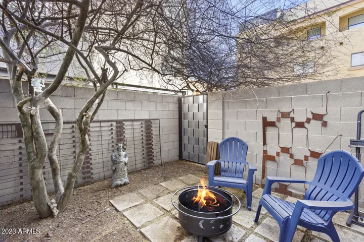780