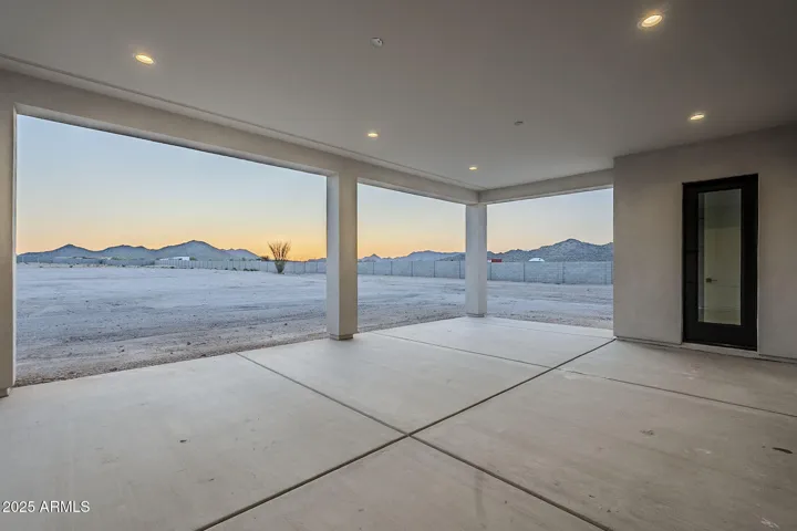 780