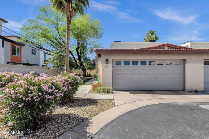 3221 N 37TH  Street, Phoenix, AZ 85018