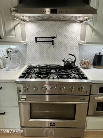 780