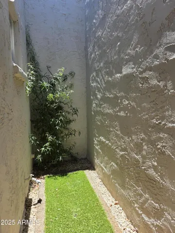 780