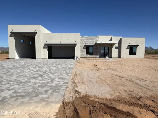 1904 E CREEK CANYON  Road, Phoenix, AZ 85086