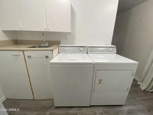 780