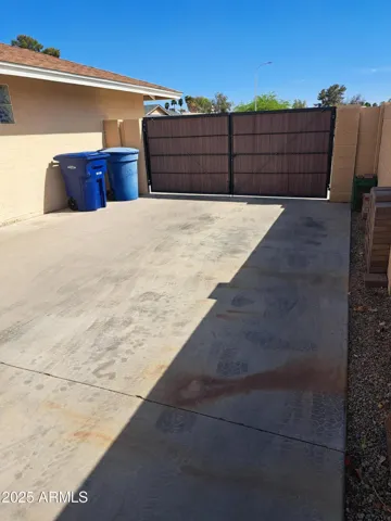 780