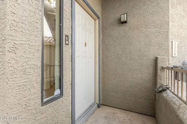 780