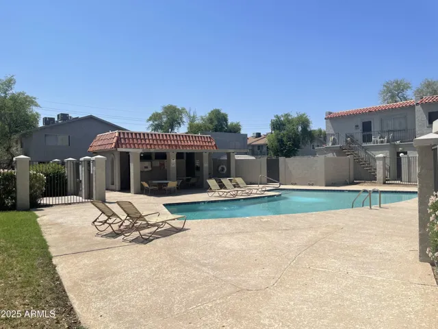 780