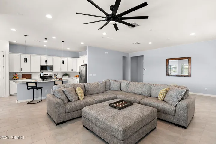 31674 N 123rd  Avenue, Peoria, AZ 85383