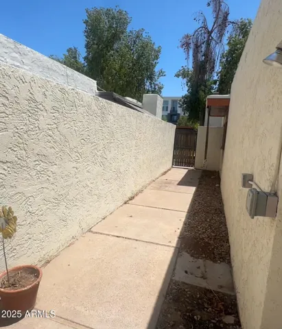 780