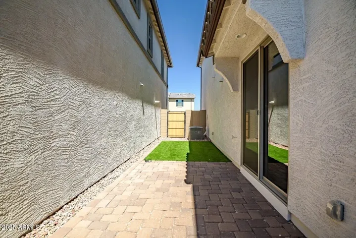 780
