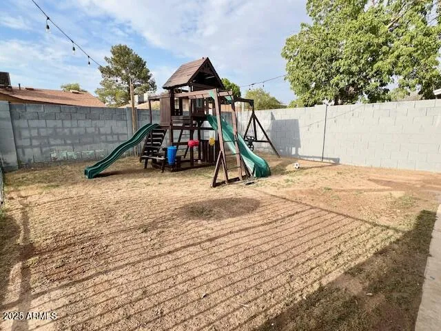 780