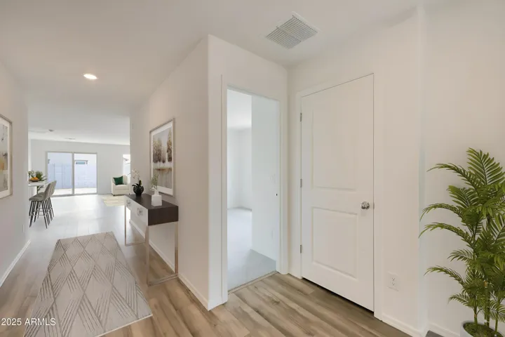 This is a virtually staged Yucca home. Options and colors may vary.