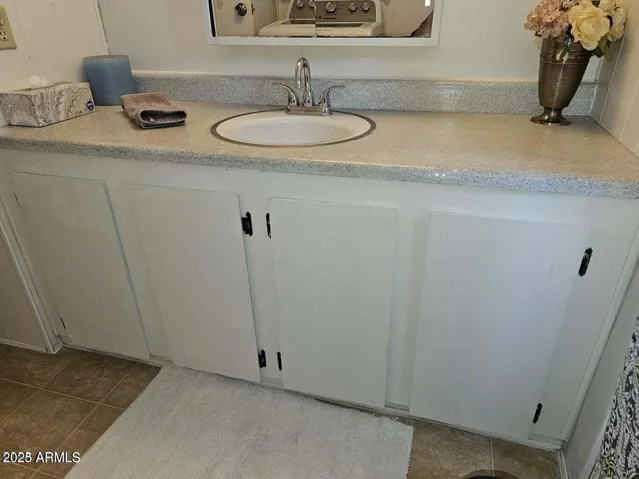 780
