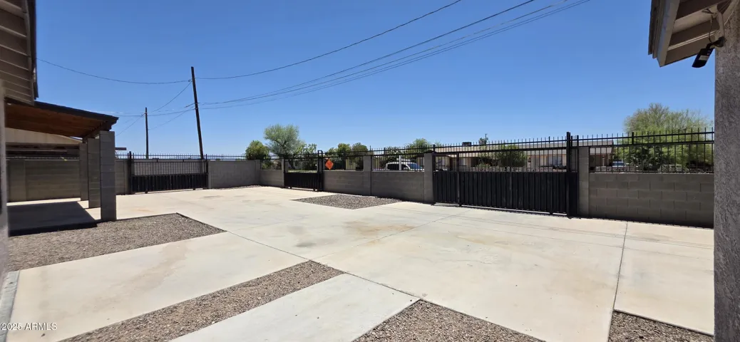 780