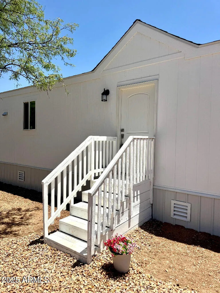 3150 West Linda Lane, III, Benson, AZ, 85602 — photo 3 of 40