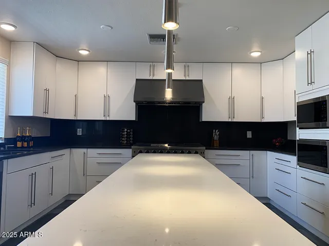 Clubhouse Kitchen