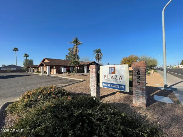 625 W Southern  Avenue, Mesa, AZ 85210