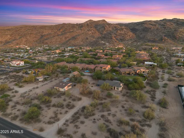 South Mountain Preserve has 16,000 acres of trails!