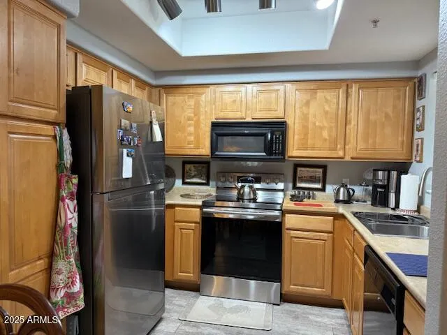 780