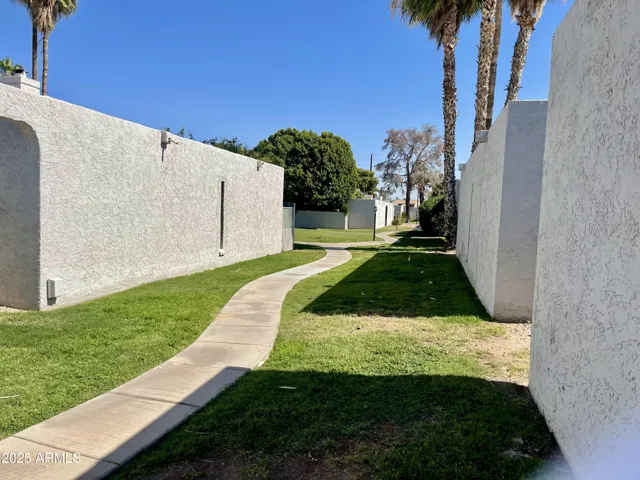780