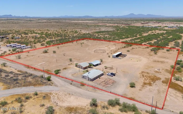 Fully Fenced Perimeter Marked