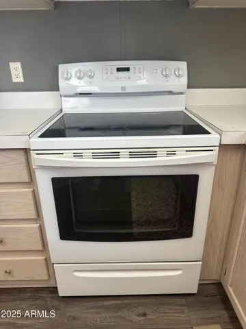 780