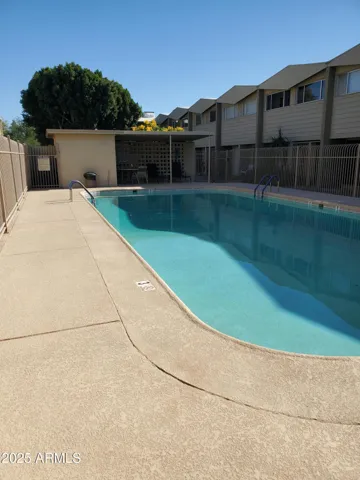 780