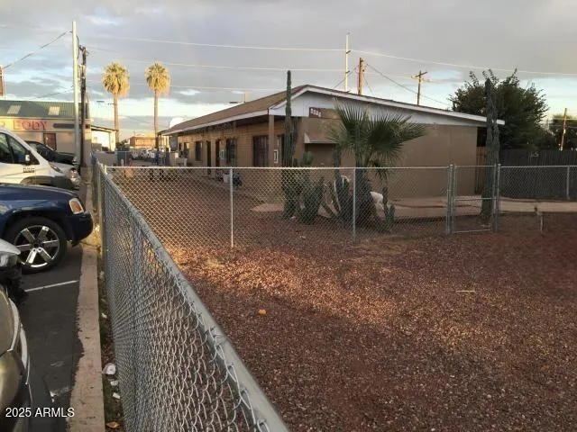 780