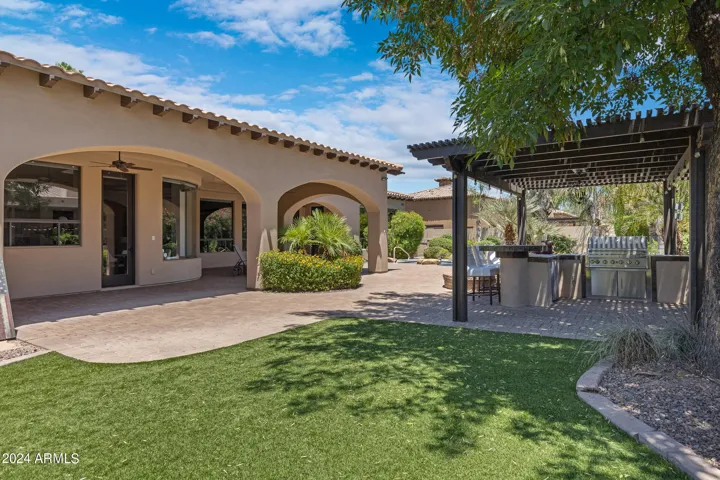 Extensive paver patio offers plenty of space for entertaining.