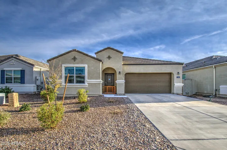 5267 E DIATOMITE  Drive, San Tan Valley, AZ 85143