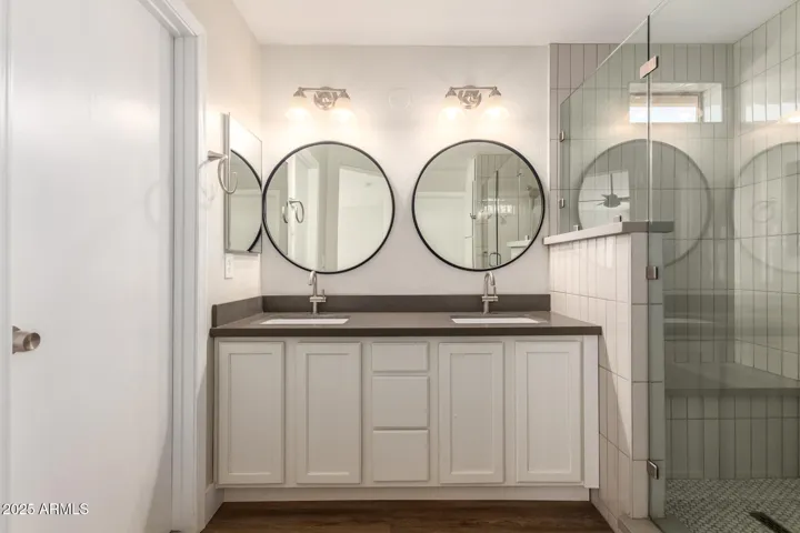 780