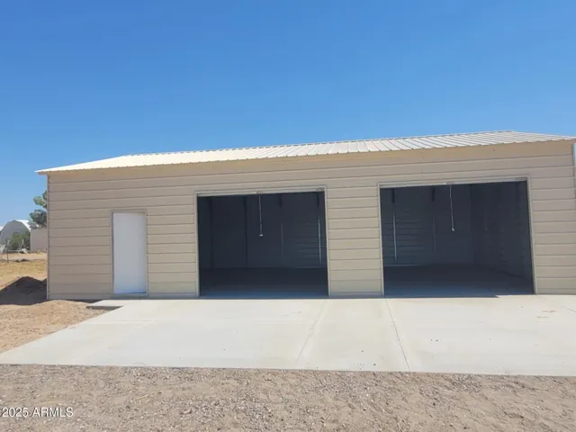 Very recently built garage/shop.