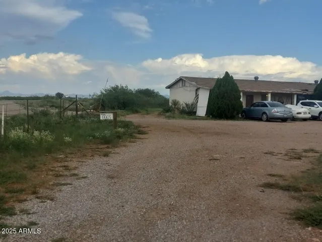 780