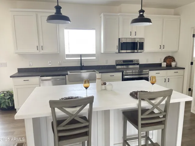 36045 W INDIAN SCHOOL  Road, Tonopah, AZ 85354