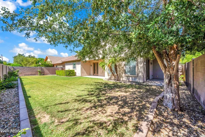 4213 E Edgemont  Avenue, Phoenix, AZ 85008