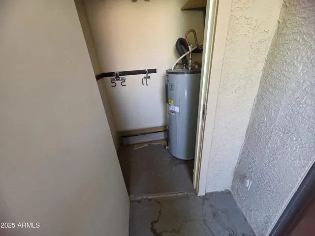 780