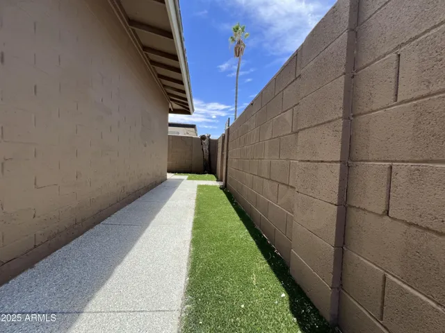 780