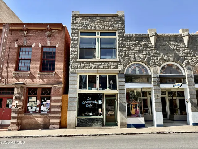 14  MAIN  Street, Bisbee, AZ 85603
